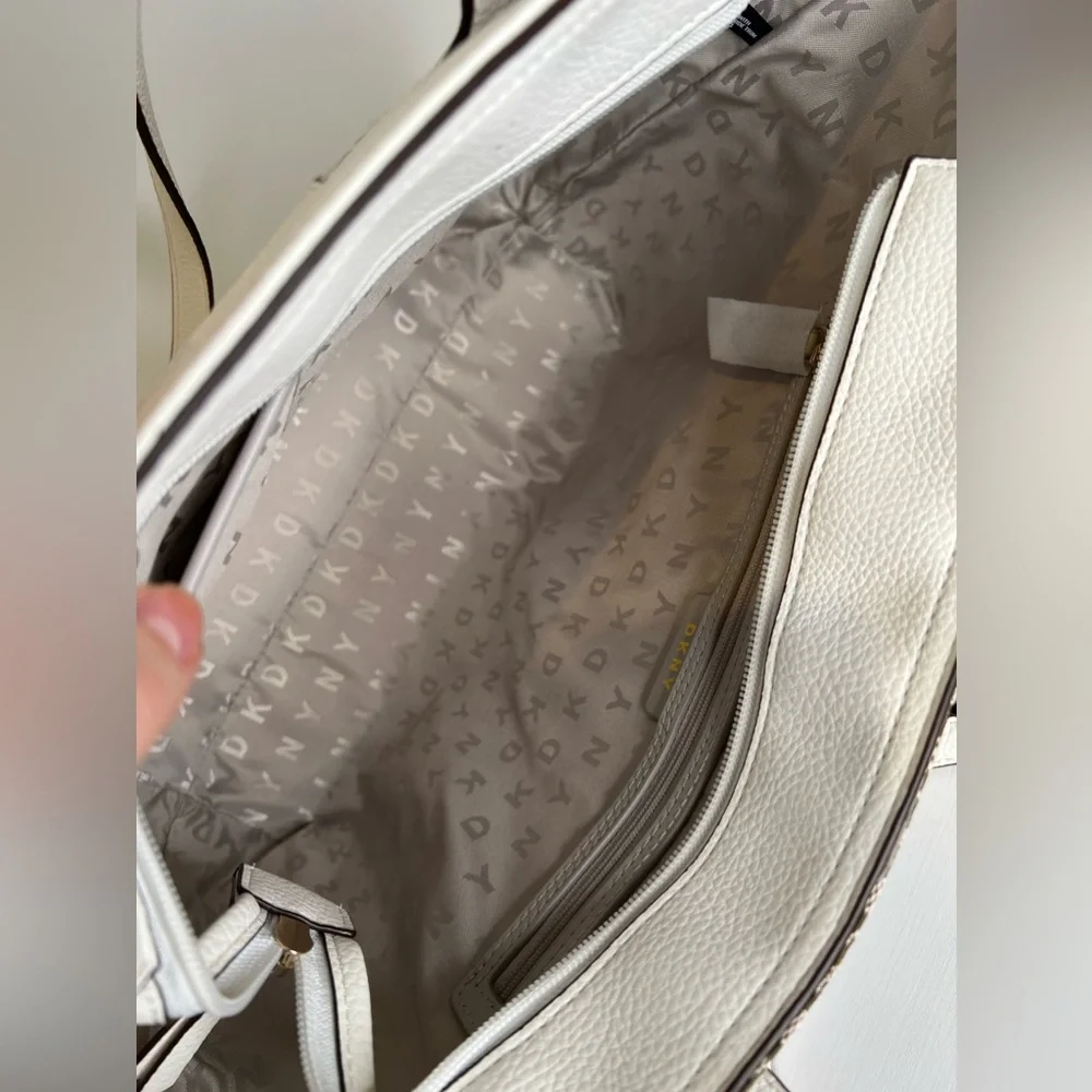 NWT DKNY TOTE SHOULDER BAG WHITE/BROWN - Picture 10 of 13